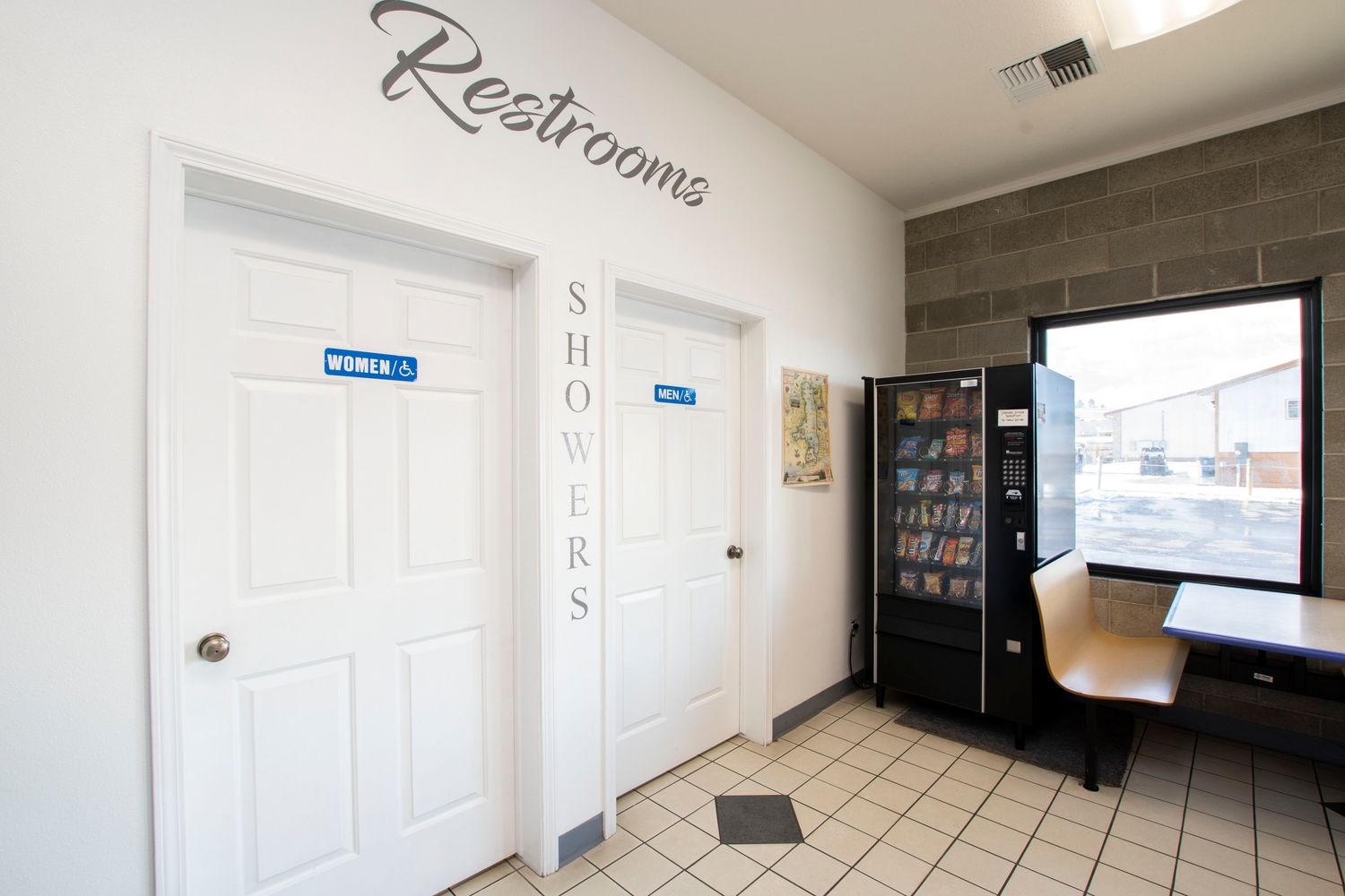 Wash & Go: 103 Rufus Ln, Polson, MT 59860